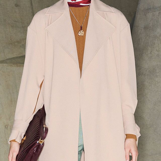 Choose your favourite #VBPreAW18 look at my website now x VB victoriabeckham.com