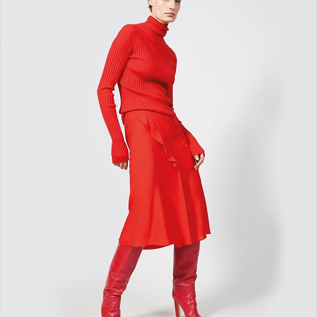 Drop 1 of my #VBPreSS19 is in store and on my website from today!! Love this all red look: VB monogrammed knits paired with midi skirts and high heeled boot in vibrant red. Shop #VBPreSS19 at the link in bio or head to 36 Dover Street! Kisses