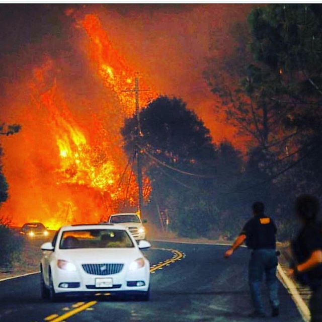 Pray for California      #woolseyfire