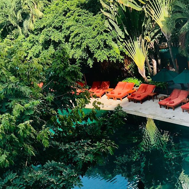 Good morning Bangkok!     #chanelsabaistyle #chanelcruise