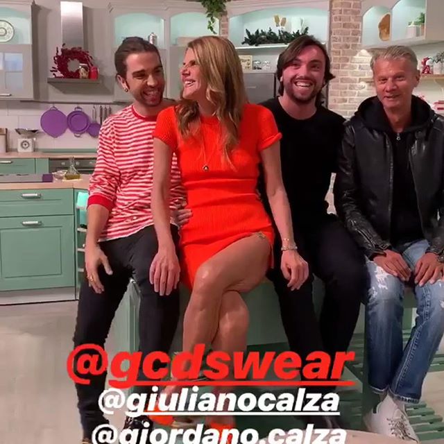 #aboutlastnight  at @qvc_italy  22.00   On Air    @gcdswear @giulianocalza @giordano.calza @angelogioia57     