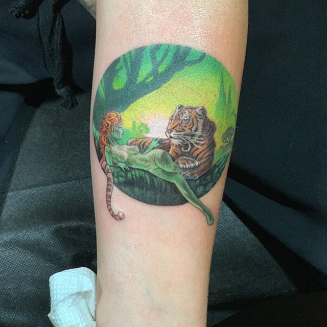 Thank you @bangbangnyc for another incredible tattoo!! You never fail to impress me with your creativity. I    you!! Original artwork by @landgreenart