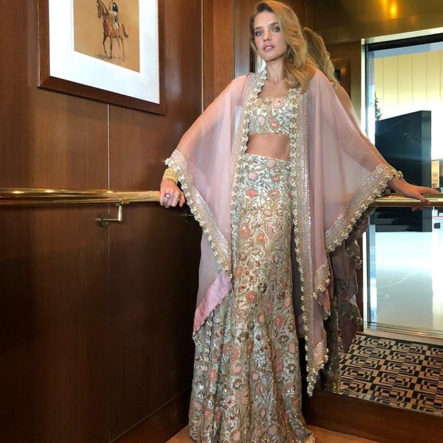 Thank you @nikhilmansata for revoking that #shalimar girl in me all over again with help of     marianna_mukuchyan  @anamikakhana.in  @shacheefinejewellery      