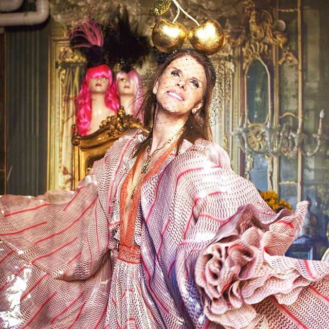 Happy Valentine s day    to All   by @therobsession ( @pomellato @es_pr_communication @giambattistavalliparis @piersatkinson @andrew_ciao )