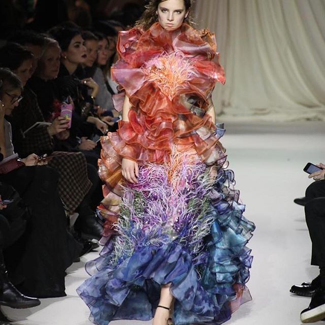 @MaryKatrantzou fall/winter show 2019.
   
#MaryKatrantzou #lfw #londonfashionweek #fw19 #rtw #runway #model #fashion #style #runway #beauty #backstage / photography by: @itsleo13 x @fashiontomax