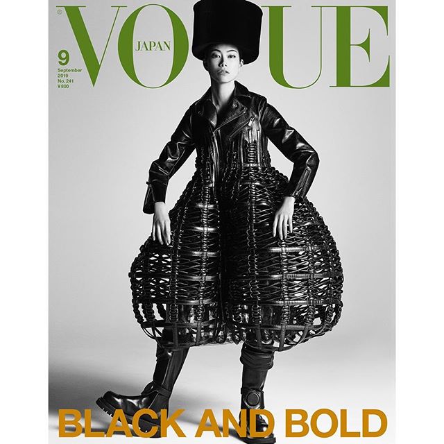 #Repost @luigiandiango         
Happy 20th Anniversary Vogue Japan      @voguejapan with Hikari @hikari @luigiandiango @luigimurenu @anna_dello_russo @lloydsimmondsmakeup @yuisugiyama @saori_vj @pg_dmcasting @2bmanagement wearing @noirkeininomiya  @stellamccartney   @marineserre_official  