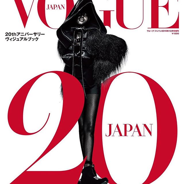 #Repost @voguejapan        @commedesgarcons   by @albertwatsonphotography    on @adutakech    styled by @sissyvian  VOGUE JAPAN の20周年を記念したアニバーサリービジュアルブックが11月18日に発売される トップクリエイター達のファッション写真を再編集した1冊はまさに永久保存版 逃さずゲットして 
VOGUE JAPAN 20th Anniversary special book will out in store 18th November. Don t miss it! 
Photo: @albertwatsonphotography 
Styling: @sissyvian 
Hair: @takayukinukuihair 
Makeup: @ayaminishimura 
Manicure: @takano_naoko and #hitomisakamoto at @nadine_nails_ 
Casting: @pg_dmcasting 
Model: @adutakech wearing @commedesgarcons 
#voguejapan #novemberissue