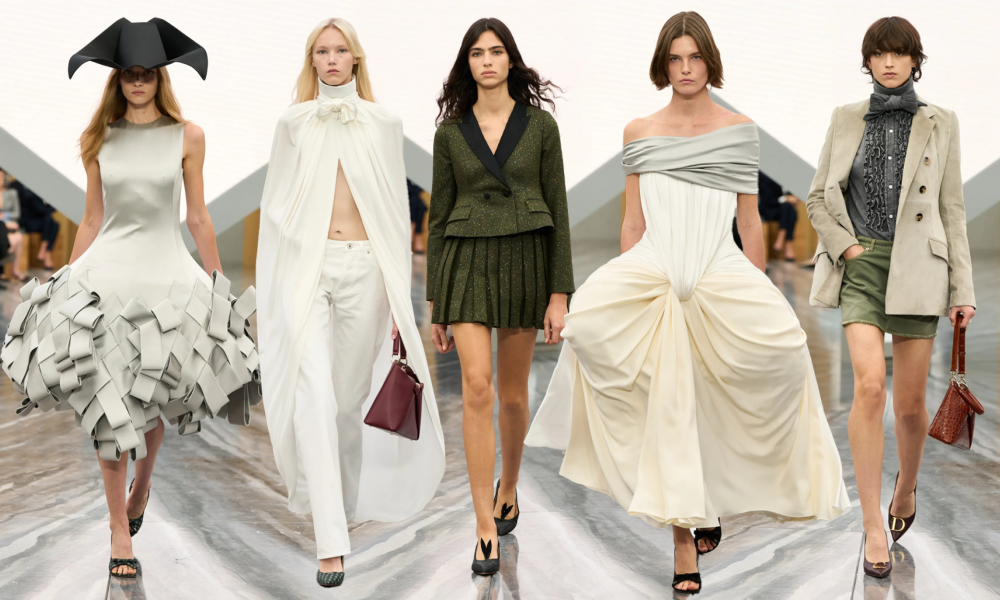 Жонатан Андерсон Dior-ийн үе үеийн дизайнеруудыг эргэн дурсах шиг боллоо