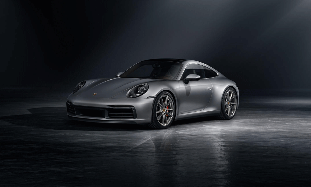 Цаг хугацаанд үл захирагдах унаа: Porsche шинэ 911 Carrera 4S  автомашиныг танилцуулж байна