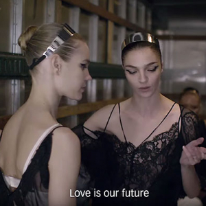 Хайр болон амьдралын утга учрын талаар: Givenchy-гийн видео сурталчилгаа