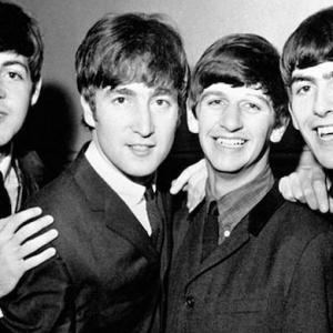 The Beatles хамтлагийн бүтээлүүд хөгжмийн сайтуудад тавигдана