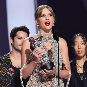 MTV VMA 2022 ёслолын ялагчид тодорлоо: Тейлор Свифт, Харри Стайлс, BLACKPINK болон бусад
