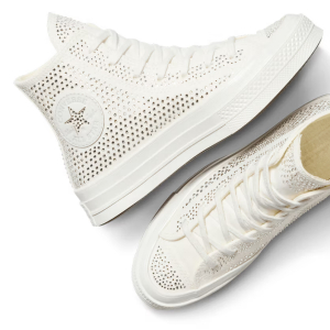 Swarovski x Converse: Гялалзсан Chuck 70 загварууд худалдаанд гарлаа