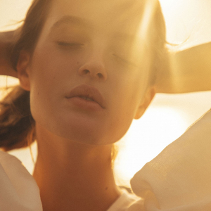 Кортизол буюу стрессийн дааврын түвшнийг байгалийн аргаар хэрхэн бууруулах вэ?