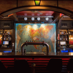 Та дараах ресторанаар үйлчлүүлэхдээ заавал тэдний дүрмийн дагуу хувцаслах шаардлагатай