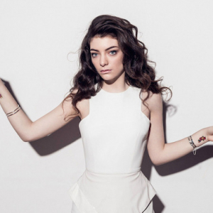 Дуучин Lorde дөрвөн жилийн дараа анх удаа шинэ сингл гаргана