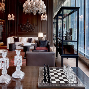 Тунгалаг буудал: Нью-Йоркийн Baccarat Hotel & Residences