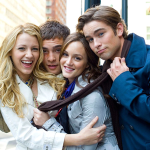 \"Gossip Girl\" цуврал эргэн ирнэ