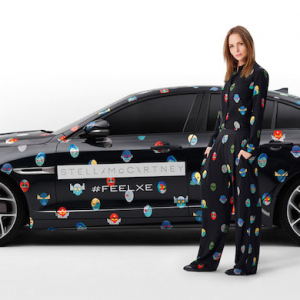 Стелла МакКартнигийн шинэ Jaguar FEEL XE Experience-ийн шийдэл