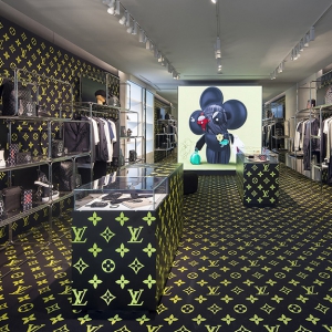 Chanel-ыг гүйцжээ: Louis Vuitton 2019 оны хамгийн үнэтэй брэндээр тодорлоо