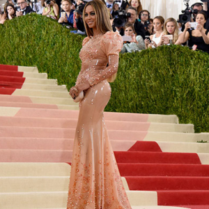 Met Gala – 2016: Улаан хивсний зочид