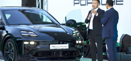 Porsche Улаанбаатар төв байгуулагдсаны 10 жилийн ой болж өнгөрлөө