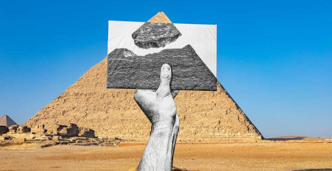 “Forever is Now”: Эртний пирамидуудын дэргэдэх орчин үеийн урлагийн үзэсгэлэн