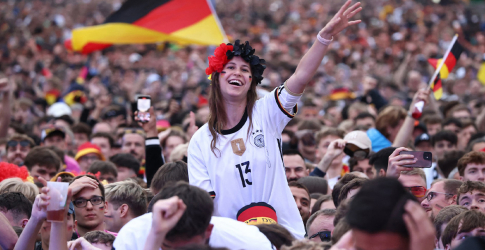 Евро-2024: Хөлбөмбөгийн аварга шалгаруулах тэмцээний эргэн тойронд