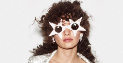 Шинэ жилийн үдэш туршиж болох “хүсэл биелүүлдэг” өвөрмөц аргууд