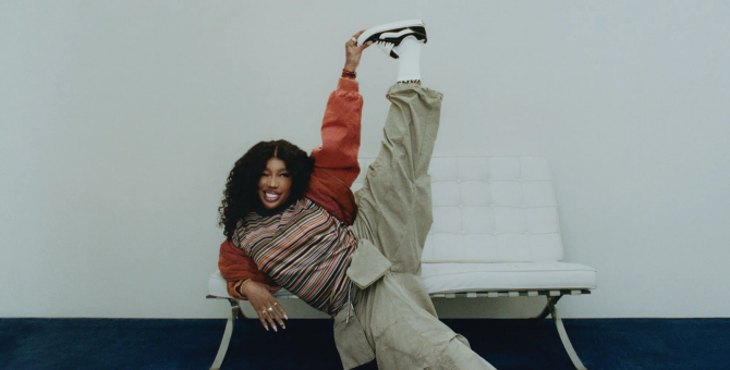 Vans брэнд дуучин SZA-гийн ертөнцөөр амьсгалж эхэллээ