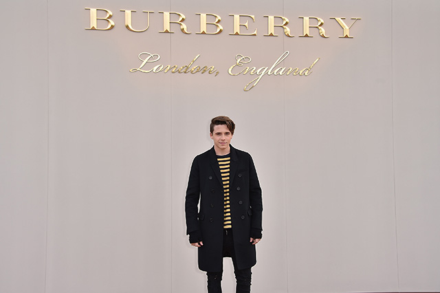 Бруклин Бекхэм Burberry-гийн шинэ сурталчилгааны зураг авалтыг хийнэ