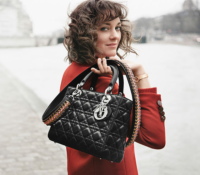 Марион Котийяр шинэ Lady Dior цүнхний сурталчилгаанд
