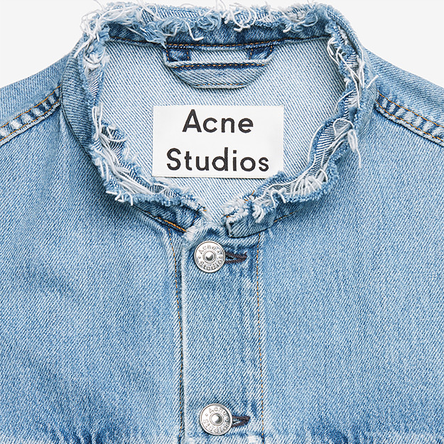 Acne Studios архивын цуглуулгуудаа хямдралтайгаар худалдаална