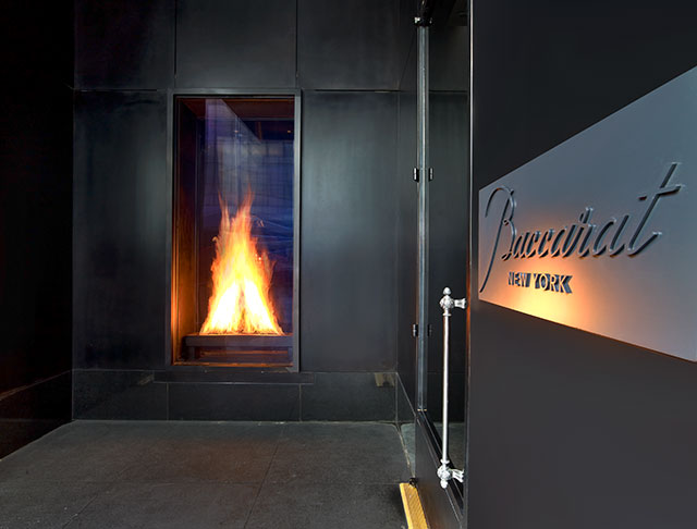 Тунгалаг буудал: Нью-Йоркийн Baccarat Hotel & Residences