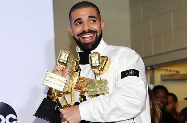 Drake рекорд эвдэж, Billboard Music Awards-ын 13 номинацид шагнал хүртлээ