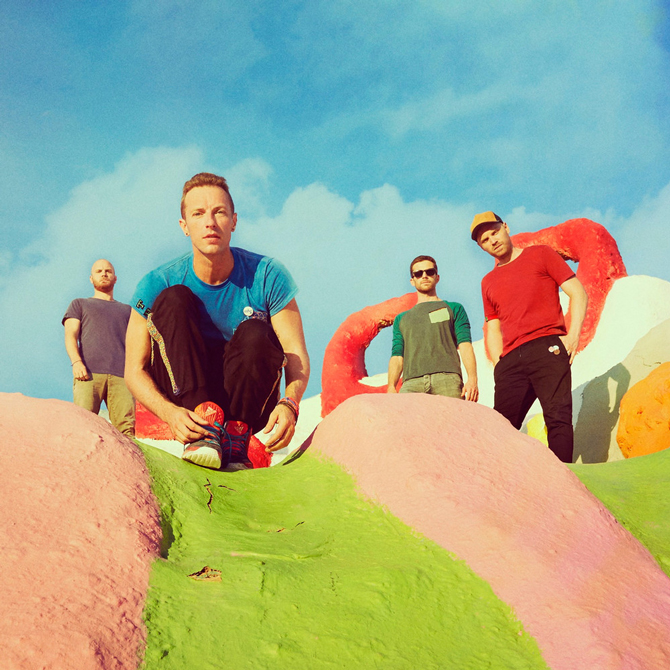 Coldplay хамтлаг байгаль орчноо бохирдуулахгүйн тулд аялан тоглолт хийхээс түр татгалзлаа