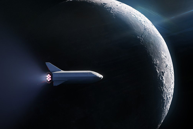 SpaceX компани сарыг тойрсон аялалд гарах анхны жуулчны нэрийг зарлалаа