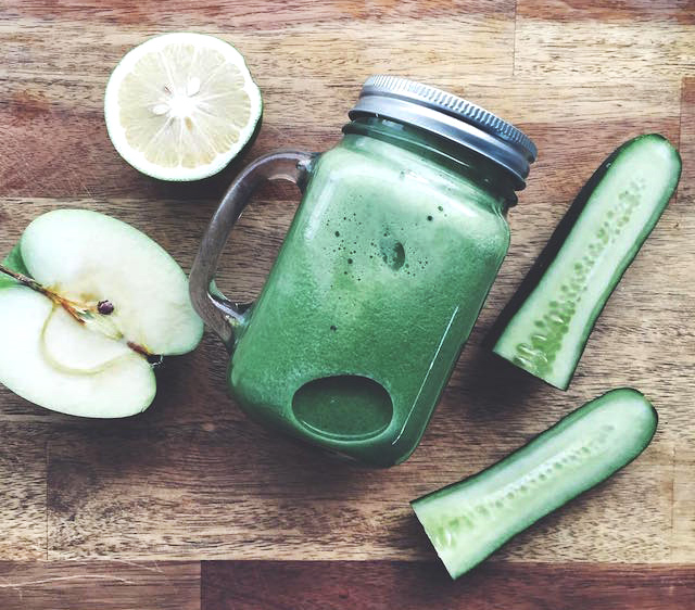 Juicing: Өглөөний кофег шүүсээр орлуулсан нь