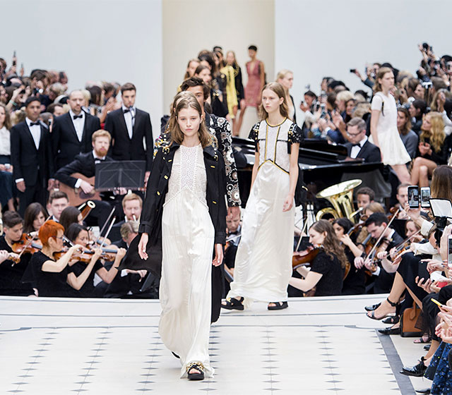 LFW: Burberry Prorsum, хавар-зун 2016