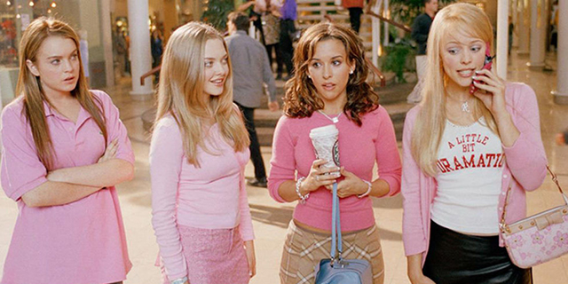 Линдси Лохан “Mean Girls” киноны үргэлжлэлийг хийхийг хүсч байна