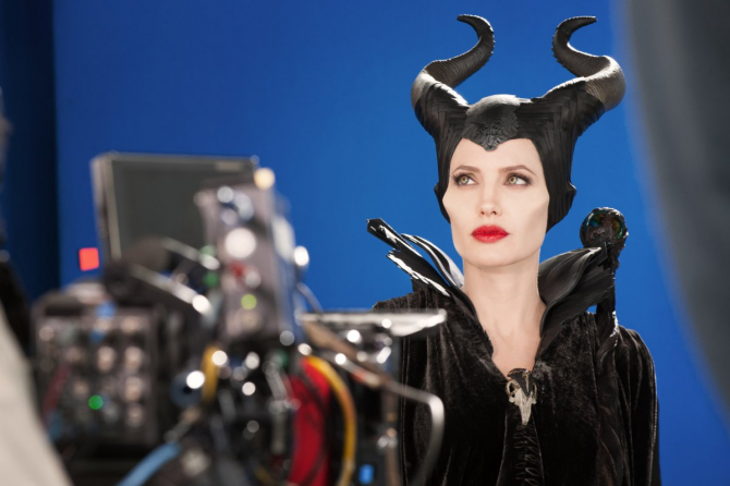 Анжелина Жоли “Maleficent” киноны хоёрдугаар ангид эргэн ирэх үү?