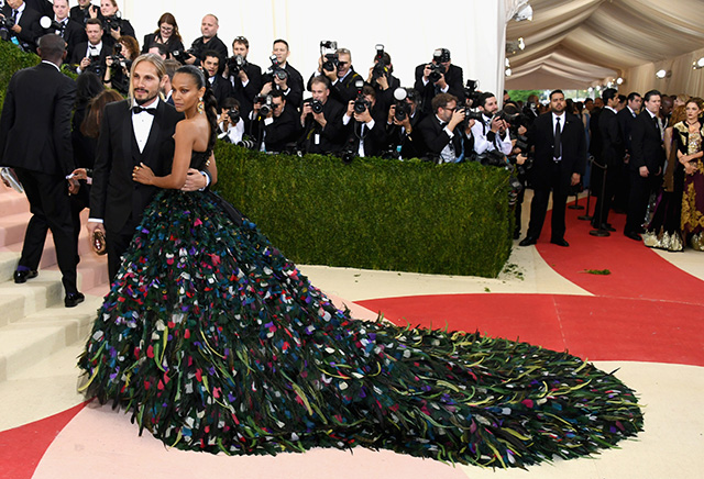 Met Gala – 2016: Улаан хивсний зочид