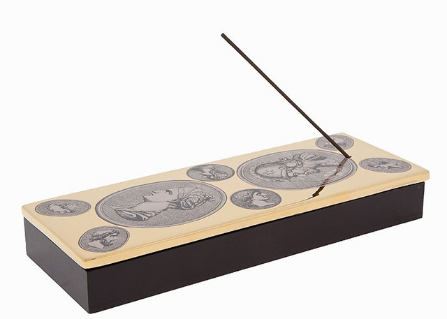 Fornasetti хүжний суурь