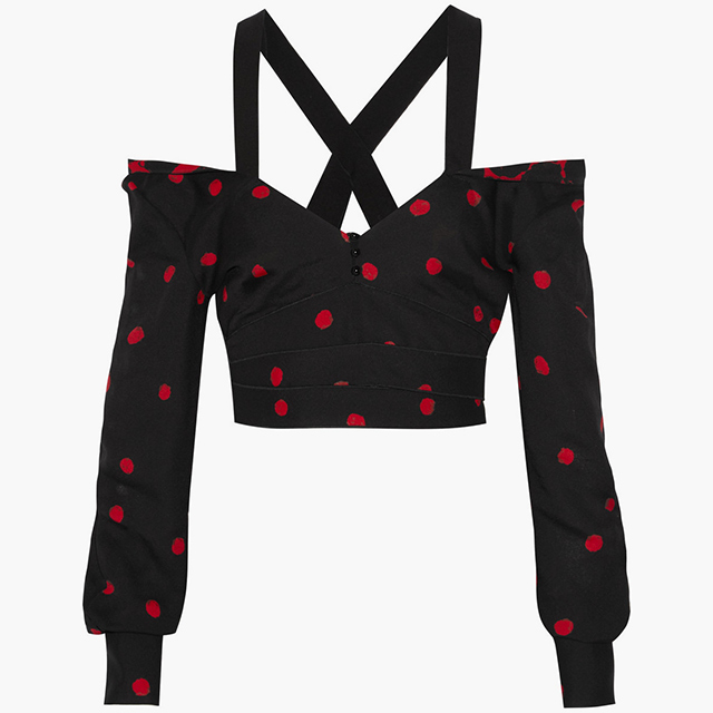 Proenza Schouler<p><a href=\"https://www.net-a-porter.com/ua/en/product/680517/proenza_schouler/off-the-shoulder-cropped-printed-crepe-top\" target=\"_blank\">net-a-porter.com</a></p>