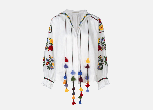 Цамц, Vita Kin<p><a target=\"_blank\" href=\"https://www.farfetch.com/uk/shopping/women/vita-kin-embroidered-blouse-item-12203248.aspx?storeid=9728&amp;size=20&amp;utm_source=Hy3bqNL2jtQ&amp;utm_medium=affiliate&amp;utm_campaign=Linkshareuk&amp;utm_content=10&amp;utm_term=UKNetwork\">Farfetch</a></p>