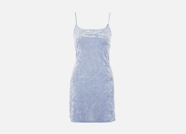 Даашинз<p><a id=\"\" style=\"\" href=\"http://www.topshop.com/en/tsuk/product/crushed-velvet-mini-slip-dress-by-nobodys-child-6780040?geoip=noredirect&amp;network=linkshare&amp;utm_source=linkshare&amp;utm_medium=affiliate&amp;utm_campaign=US_2003677&amp;utm_content=%3CLSNLNKTYPENAME%3E&amp;siteID=Hy3bqNL2jtQ-M2cjSOCrU5UlNX0Qrz33DQ&amp;cmpid=aff_lsus_Hy3bqNL2jtQ_10&amp;_%24ja=tsid:21416%7Cprd:Hy3bqNL2jtQ\" target=\"_blank\">Topshop</a></p>