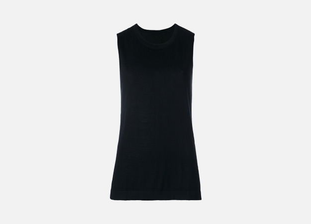 Топ, Sottomettimi<p><a id=\"\" style=\"\" href=\"https://www.farfetch.com/uk/shopping/women/sottomettimi-sleeveless-top-item-12286691.aspx?storeid=9258&amp;size=21&amp;utm_source=Hy3bqNL2jtQ&amp;utm_medium=affiliate&amp;utm_campaign=Linkshareuk&amp;utm_content=10&amp;utm_term=UKNetwork\" target=\"_blank\">Farfetch</a></p>