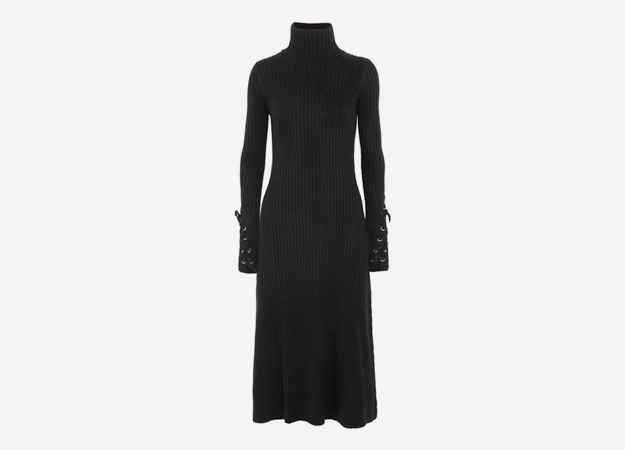 Maje<p><a id=\"\" style=\"\" href=\"https://www.net-a-porter.com/ru/en/product/945813/maje/lace-up-ribbed-cotton-blend-turtleneck-dress\" target=\"_blank\">Net-a-porter.com</a></p>