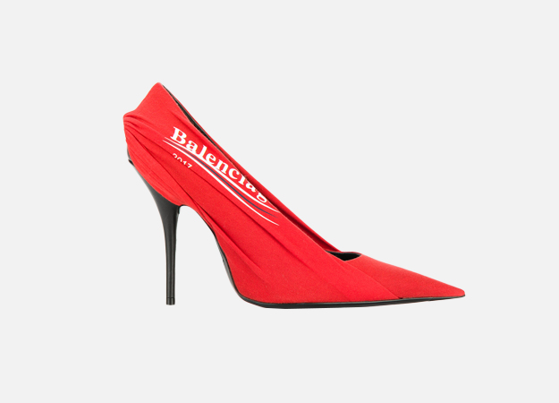 Туфли, Balenciaga<p><a id=\"\" style=\"\" target=\"_blank\" href=\"https://www.farfetch.com/ru/shopping/women/balenciaga--knife--item-12375445.aspx?storeid=9359&amp;from=listing\">Farfetch</a></p>