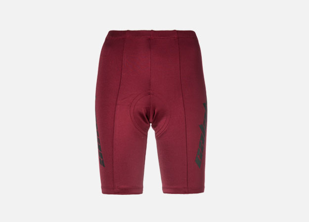 Yeezy<p><a id=\"\" style=\"\" href=\"https://www.farfetch.com/uk/shopping/women/yeezy-season-5-bike-short-item-12507061.aspx?utm_source=Hy3bqNL2jtQ&amp;utm_medium=affiliate&amp;utm_campaign=Linkshareuk&amp;utm_content=10&amp;utm_term=UKNetwork\" target=\"_blank\">Farfetch</a></p>